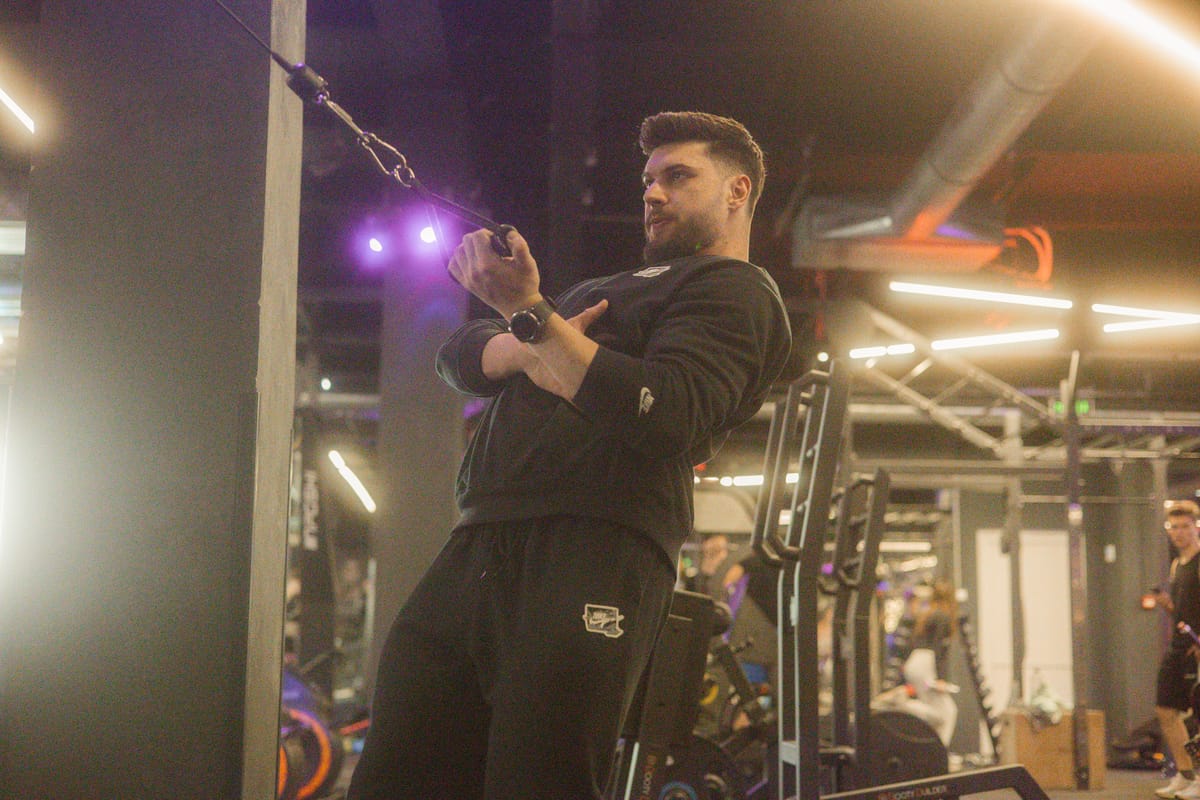 Hero Fitness Background